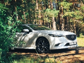 MAZDA 6